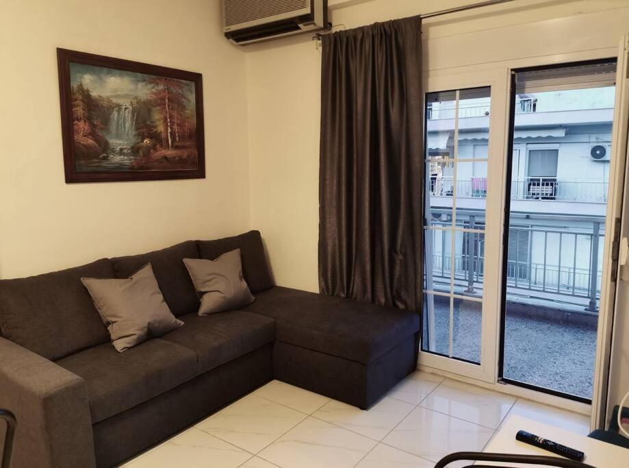 Apartment With 3 Rooms Just 1 Min From The Beach And Free Public Parking Peraía Esterno foto